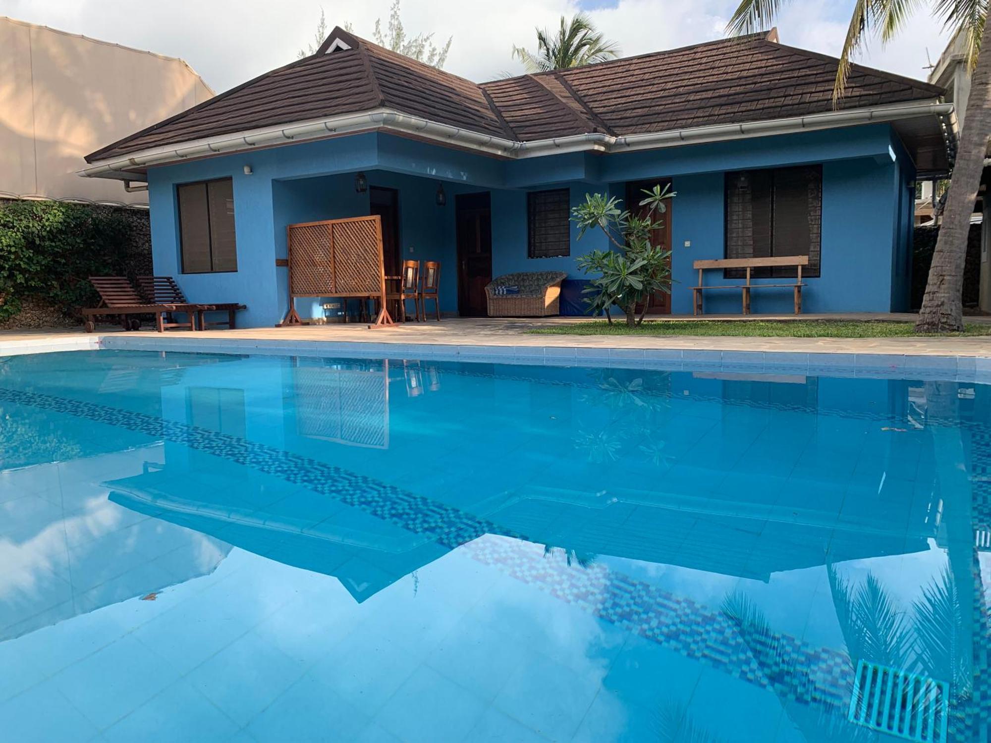 Lions Home Praia de Diani Exterior foto